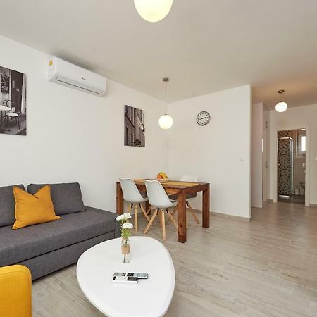 City Apartment Magdalena Traù Esterno foto